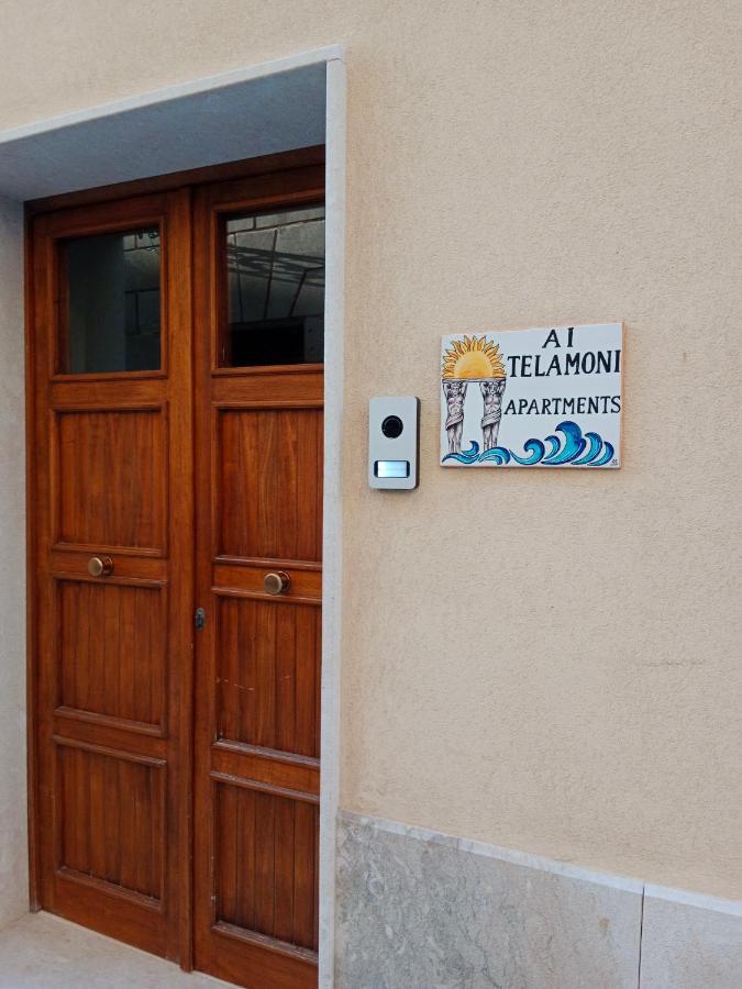 Ai Telamoni Apartments Trapani Esterno foto